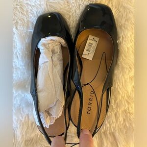 New Torrid black patent Slingback Squared Toe Block Heel 8W